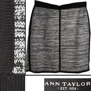 Knit Mini Skirt, pull on 🪞